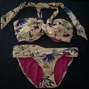 Floral Seafolly Bikini Set with versatile Top.